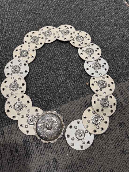 Accessories - Silver Concho Statement Belt - Metallic Silver